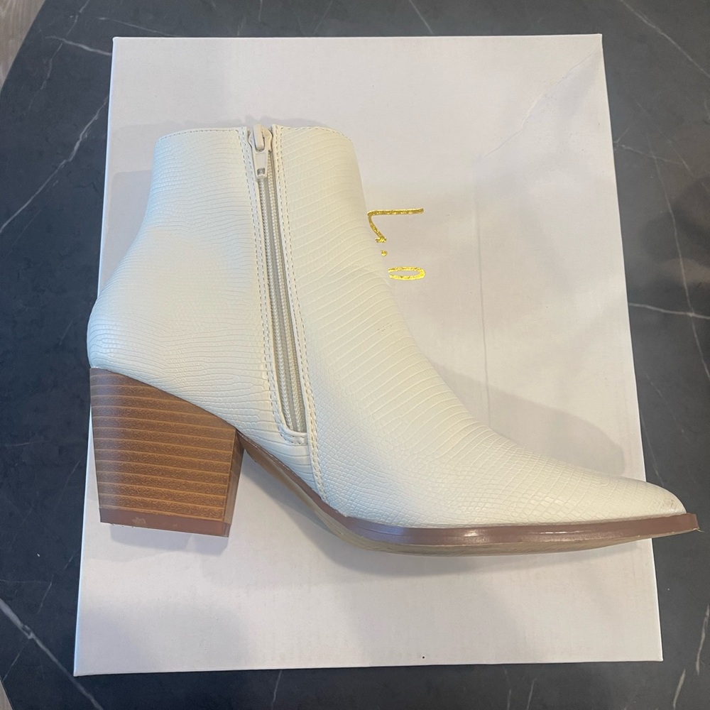 Lulus x Matisse Ivory Snake Booties - Picture 4 of 7